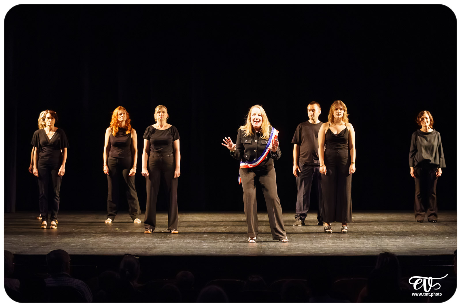 LE THEATRE EST-IL LA VIE